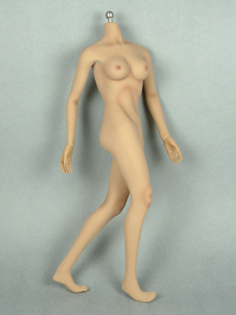 1/6 Phicen Super-Flexible Female Seamless Base Body with Stainless Steel  Skeleton (Suntan Skin Medium Bust)